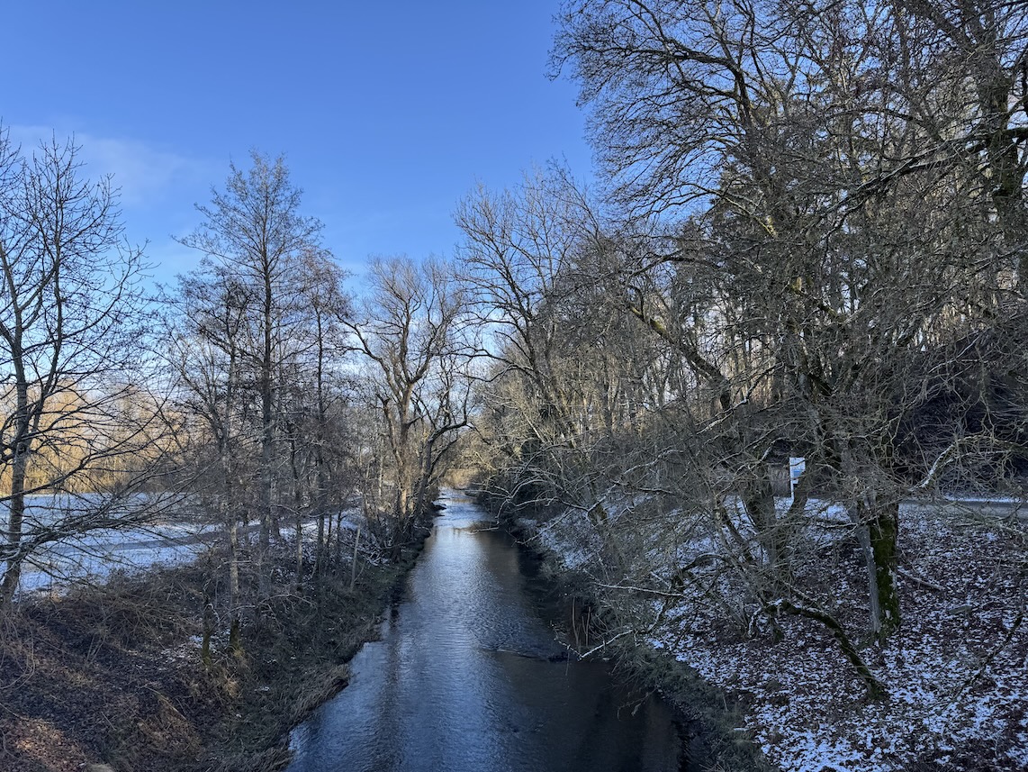 Blick von der Brücke auf die Breg