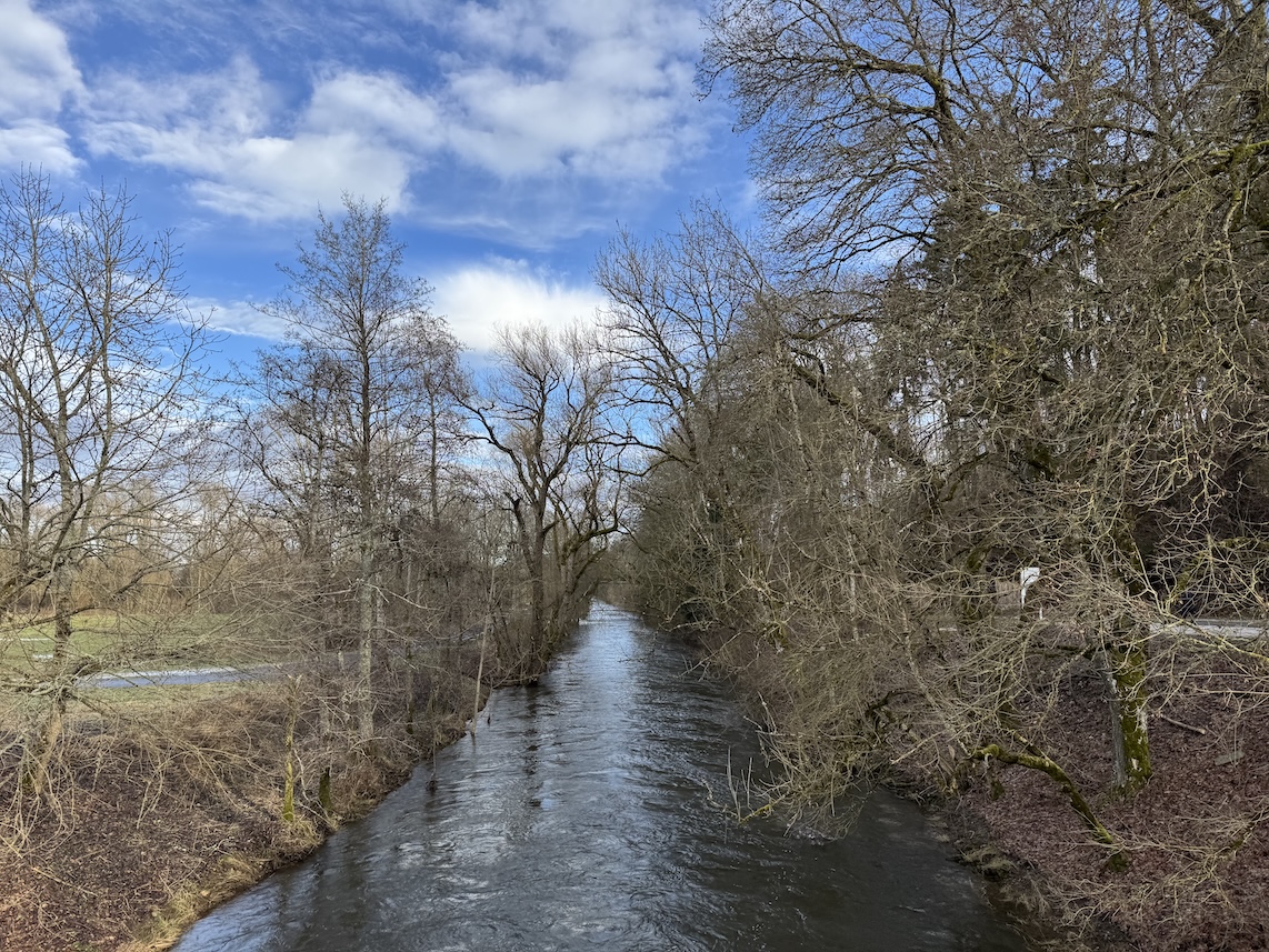 Blick von der Brücke auf die Breg