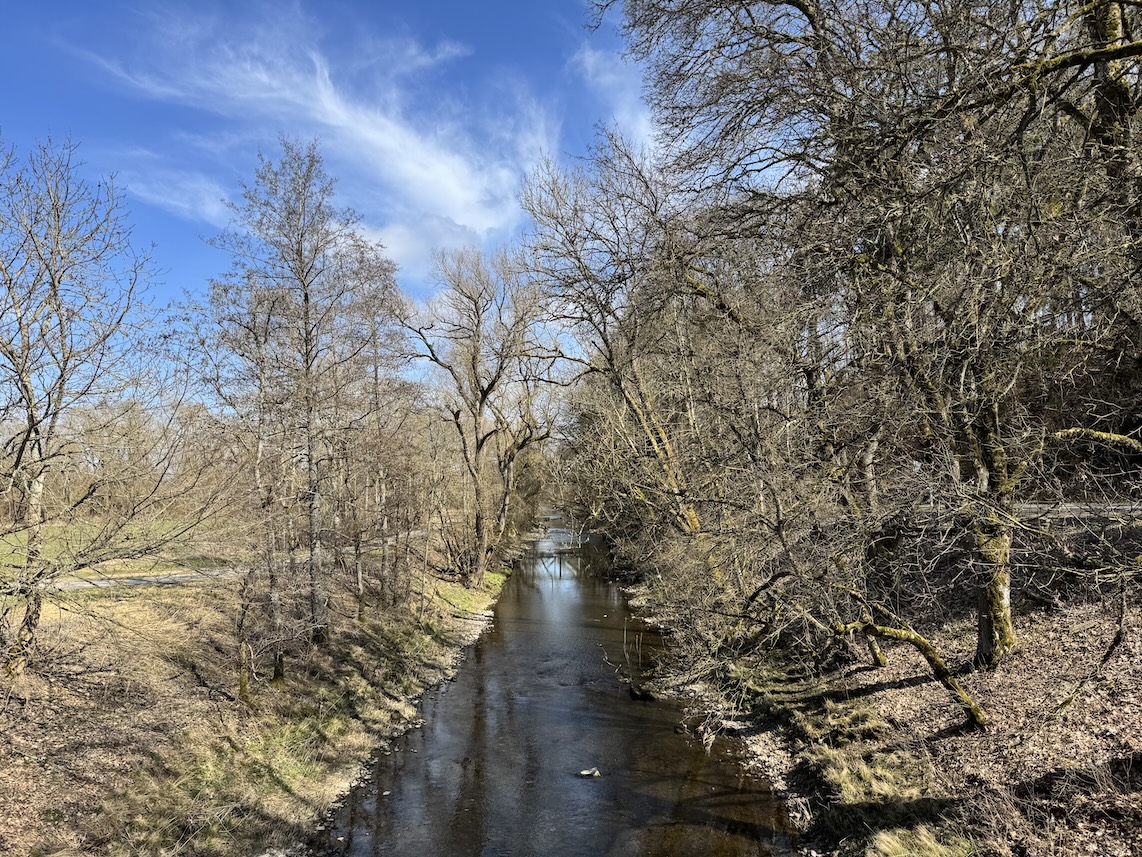 Blick von der Brücke auf die Breg